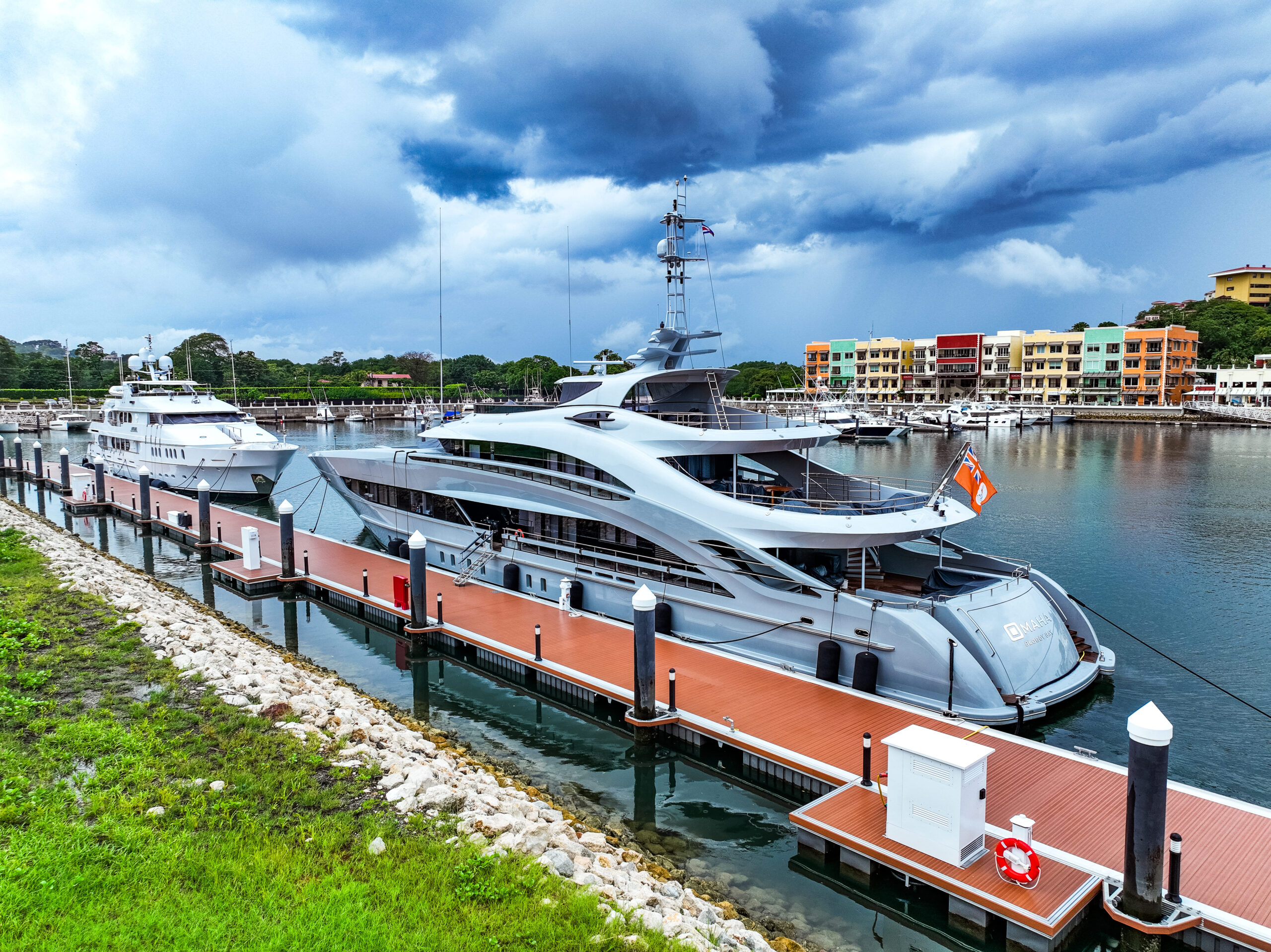 MARINA MEGA YACHT DOCK-05